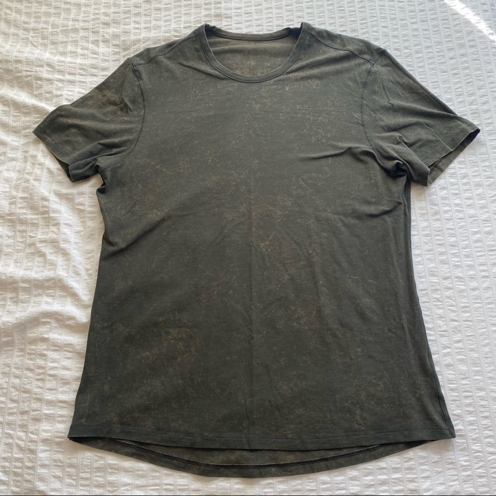 Lululemon 5 year basic shirt